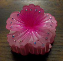 Load image into Gallery viewer, Aute Crystal Bloom Hair Clip