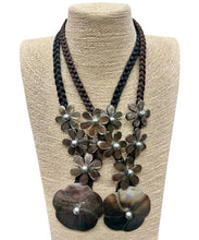 Load image into Gallery viewer, Plumeria and Tiare MOP Shell Necklace