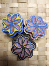 Load image into Gallery viewer, Island Pride Fidget Clickers | $5