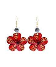 Load image into Gallery viewer, Flower Earrings