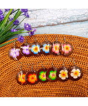 Load image into Gallery viewer, Coconut Shell With Plumeria Flower Earrings