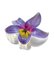 Load image into Gallery viewer, Lily Flower Hair Claw Clip