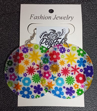 Load image into Gallery viewer, CAPRI SHELL ISLAND PRINT EARRINGS