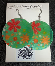 Load image into Gallery viewer, CAPRI SHELL ISLAND PRINT EARRINGS