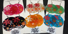 Load image into Gallery viewer, CAPRI SHELL ISLAND PRINT EARRINGS