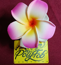 Load image into Gallery viewer, FRANGIPANI CLAW HAIR CLIP