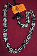 Load image into Gallery viewer, BLACK/WHITE TIGER PRINT KUIKUI