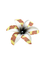 Load image into Gallery viewer, PUA TRIBAL PETAL HAIR CLIP