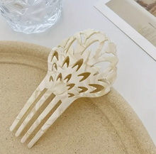 Load image into Gallery viewer, ELEGANT FAUX TURTLE/LEOPARD DESIGN SELU (COMB)