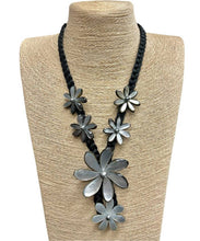 Load image into Gallery viewer, Black M.O.P Tiare Flower Pendant Necklace
