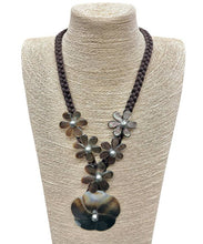 Load image into Gallery viewer, Plumeria and Tiare MOP Shell Necklace