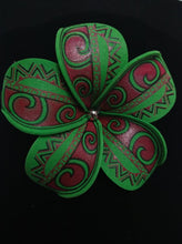 Load image into Gallery viewer, PLUMERIA CHARM HAIR CLIP