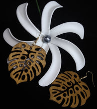 Load image into Gallery viewer, MONSTERA AND DIAMOND PLUMERIA WOOD CARVED EARRING
