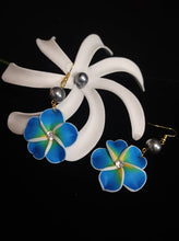 Load image into Gallery viewer, FIMO DANGLING EARRINGS WITH PEARLS