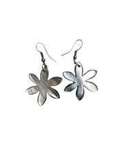 Load image into Gallery viewer, Mother Of Pearl Shell Tiare Flower Carved Earrings
