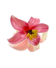 Load image into Gallery viewer, Lily Flower Hair Claw Clip
