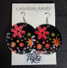 Load image into Gallery viewer, CAPRI SHELL ISLAND PRINT EARRINGS
