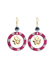 Load image into Gallery viewer, VIBRANT PACIFIC ISLAND STYLE DANGILING EARRINGS WITH PEARL
