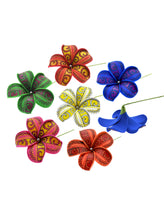 Load image into Gallery viewer, PLUMERIA CHARM HAIR CLIP
