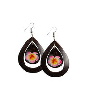Load image into Gallery viewer, Tear Drop Coconut With Flower Earrings
