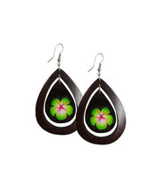Load image into Gallery viewer, Tear Drop Coconut With Flower Earrings

