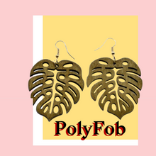 Load image into Gallery viewer, MONSTERA AND DIAMOND PLUMERIA WOOD CARVED EARRING
