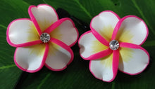 Load image into Gallery viewer, FLOWER HAIR CLIP
