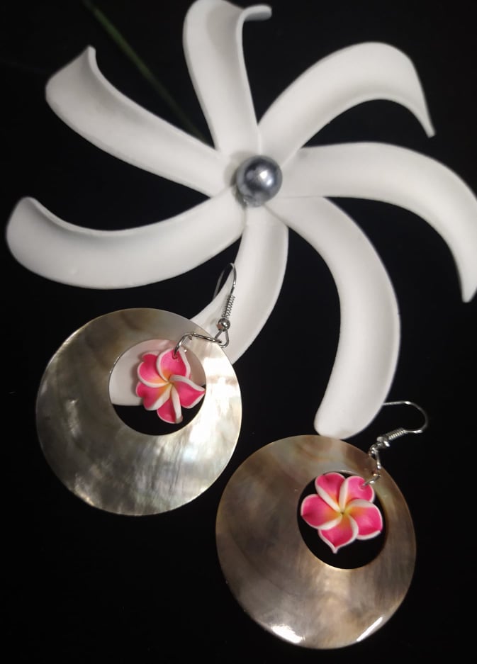 Mother of Pearl Earrings with Fimo Flower Center